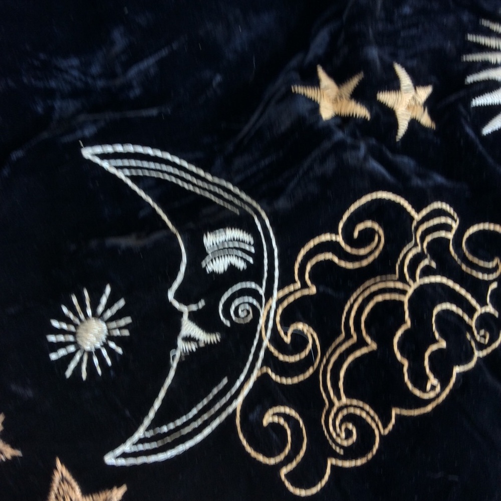 NWT Johnny Was Lunata Christmas Tree Skirt🎄🌙🌟💫✨ - Picture 11 of 16